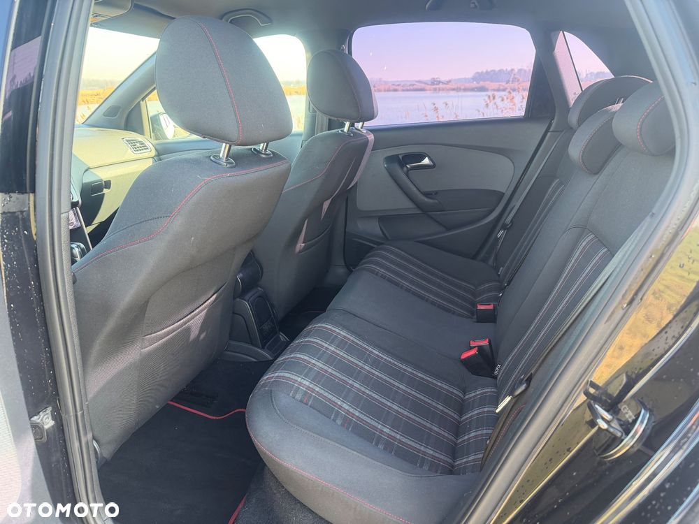 Volkswagen Polo 1.4 DSG GTI - 10