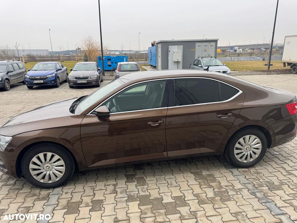 Skoda Superb 1.5 TSI DSG Ambition - 6