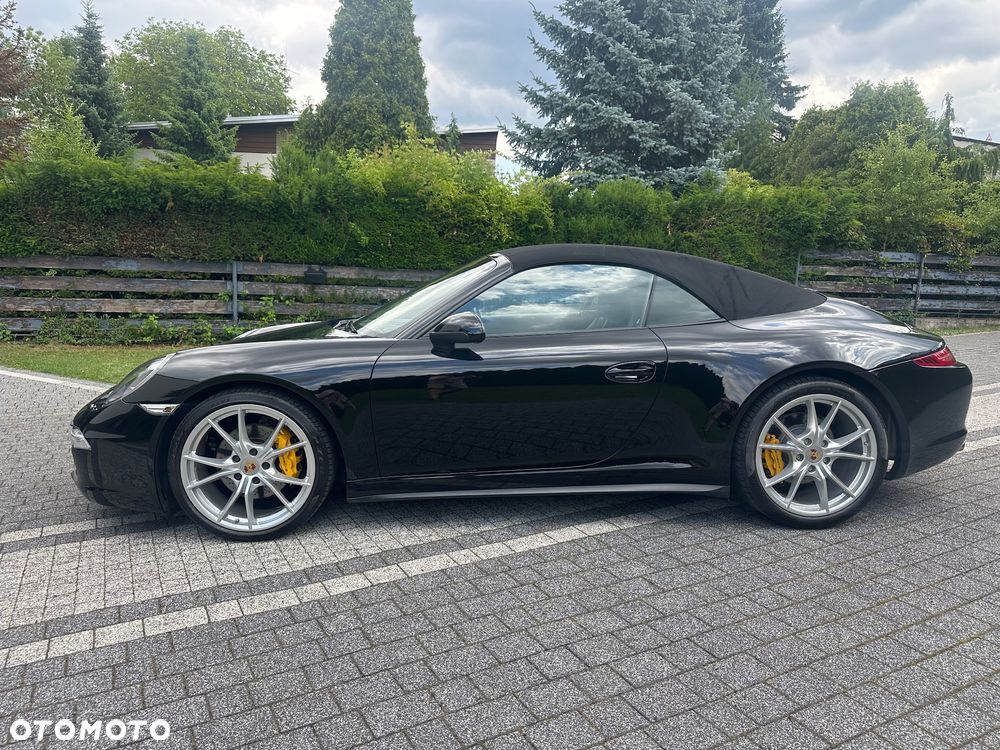 Porsche 911 Carrera 4 PDK Black Edition - 5