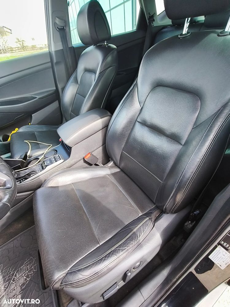 Hyundai Tucson 2.0 CRDI 4WD 6AT Luxury Pack+ - 10