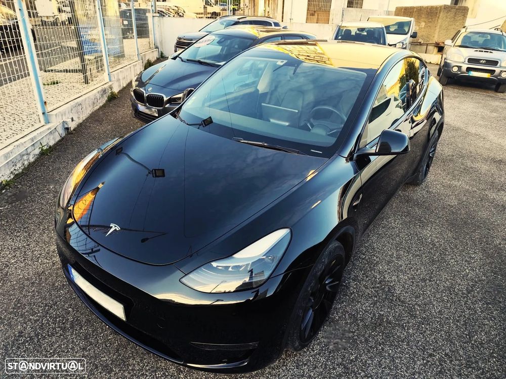 Tesla Model Y Long Range Tração Integral - 16