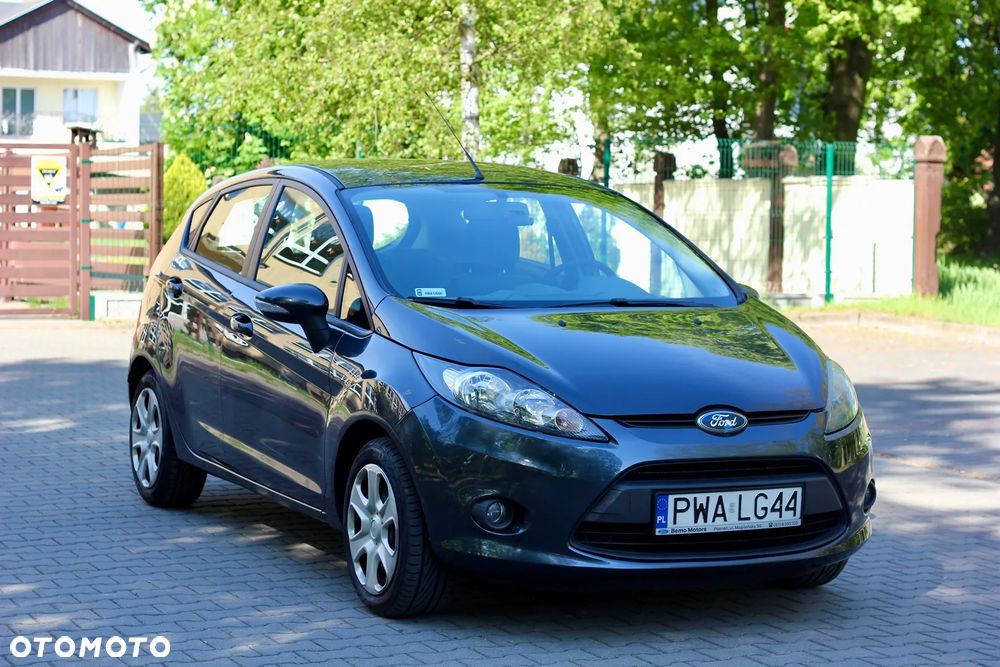 Ford Fiesta - 2