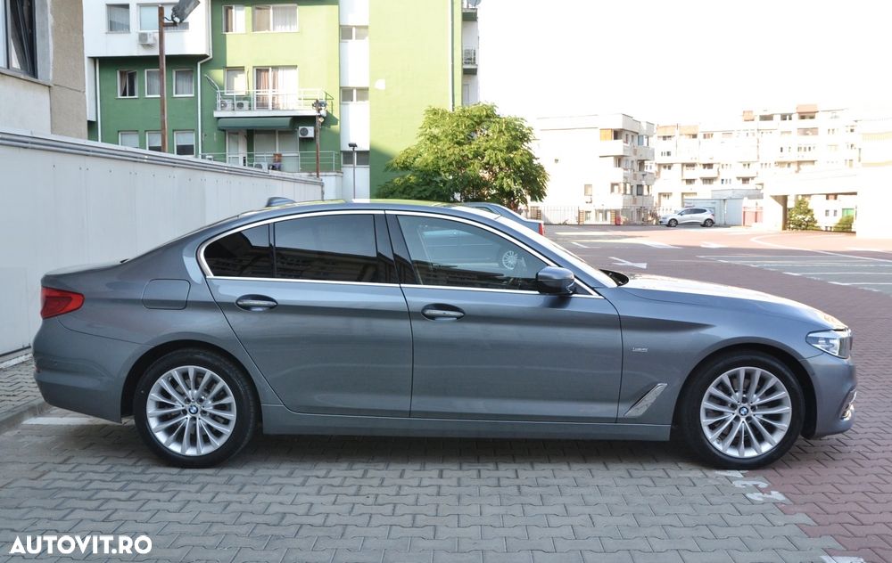 BMW Seria 5 520d xDrive AT - 16