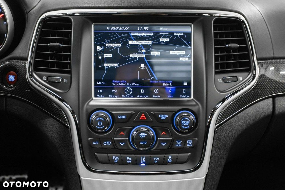 Jeep Grand Cherokee - 25