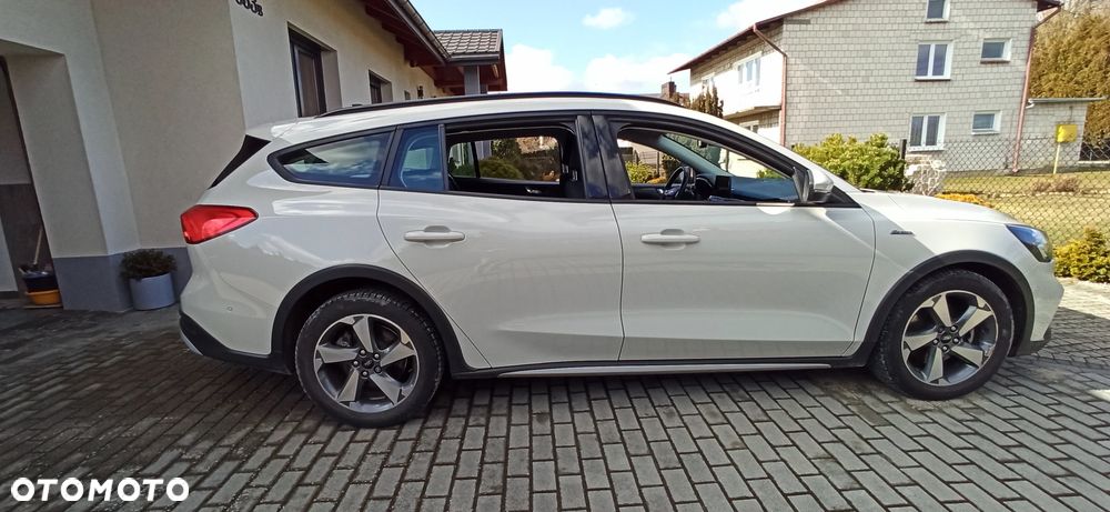 Ford Focus 1.5 EcoBoost Active - 2