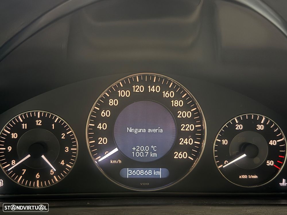 Mercedes-Benz CLK 270 - 40