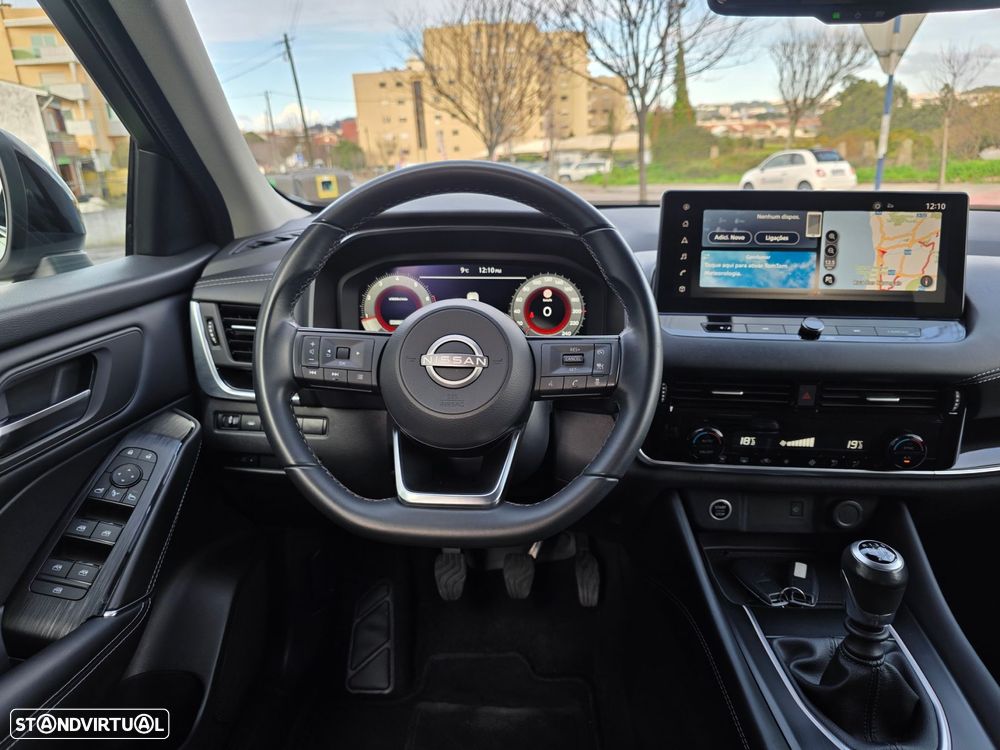 Nissan Qashqai 1.3 DIG-T N-Connecta - 24