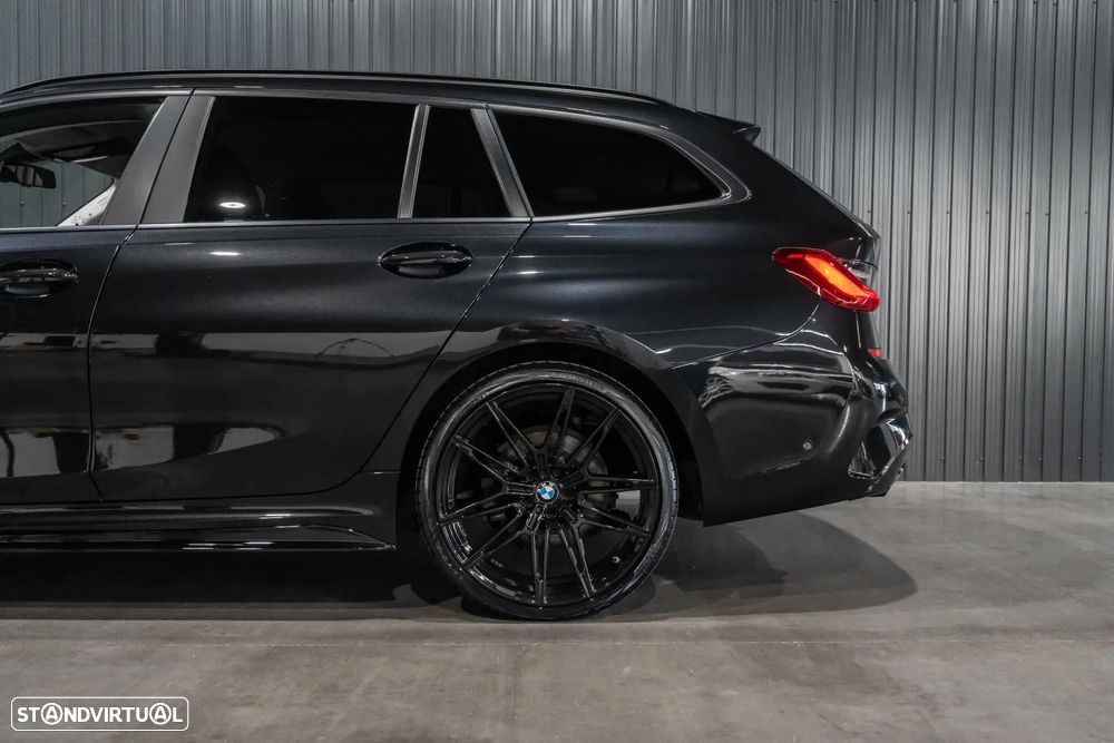 BMW 318 i Aut. M Sport - 30
