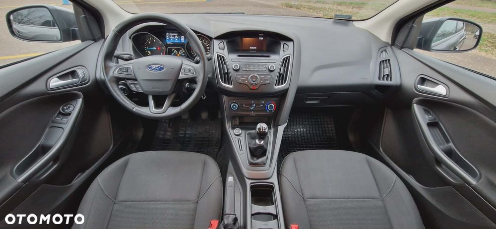 Ford Focus - 4