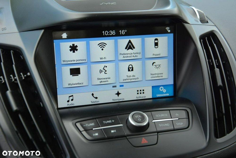 Ford Kuga 1.5 EcoBoost 2x4 Titanium - 30