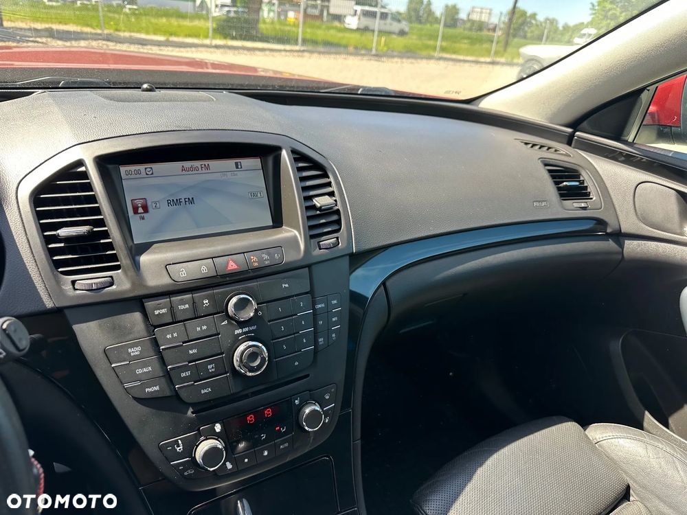 Opel Insignia - 12