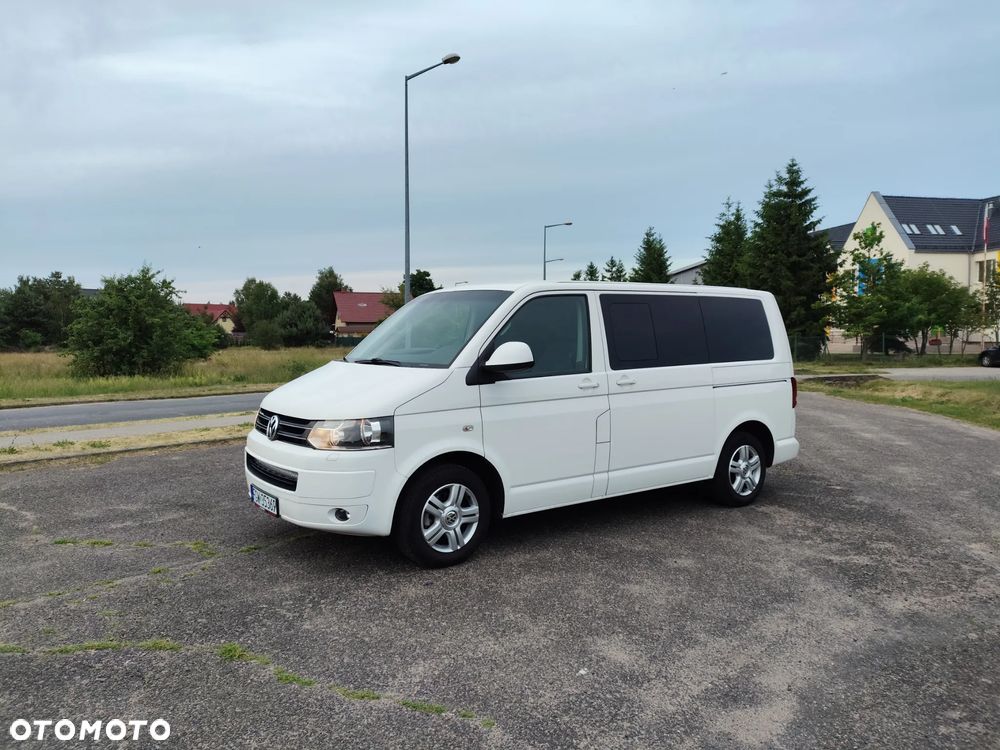 Volkswagen Multivan - 19