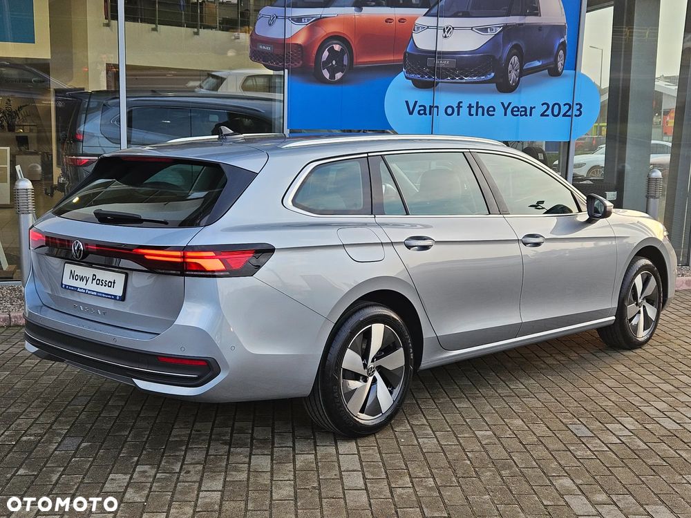 Volkswagen Passat - 5