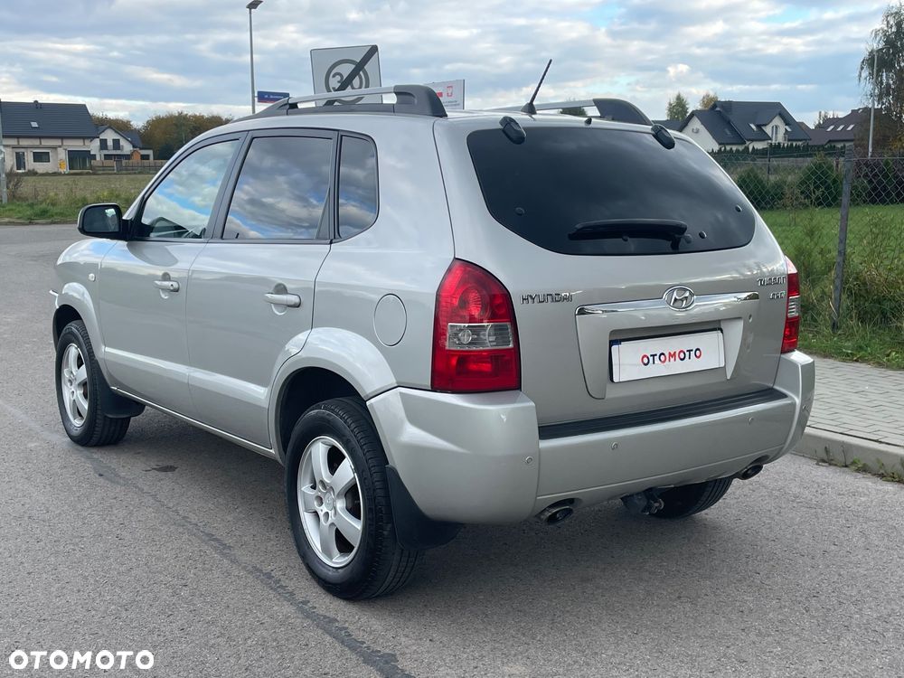 Hyundai Tucson 2.0 CRDi VGT 2WD Automatik GLS - 38