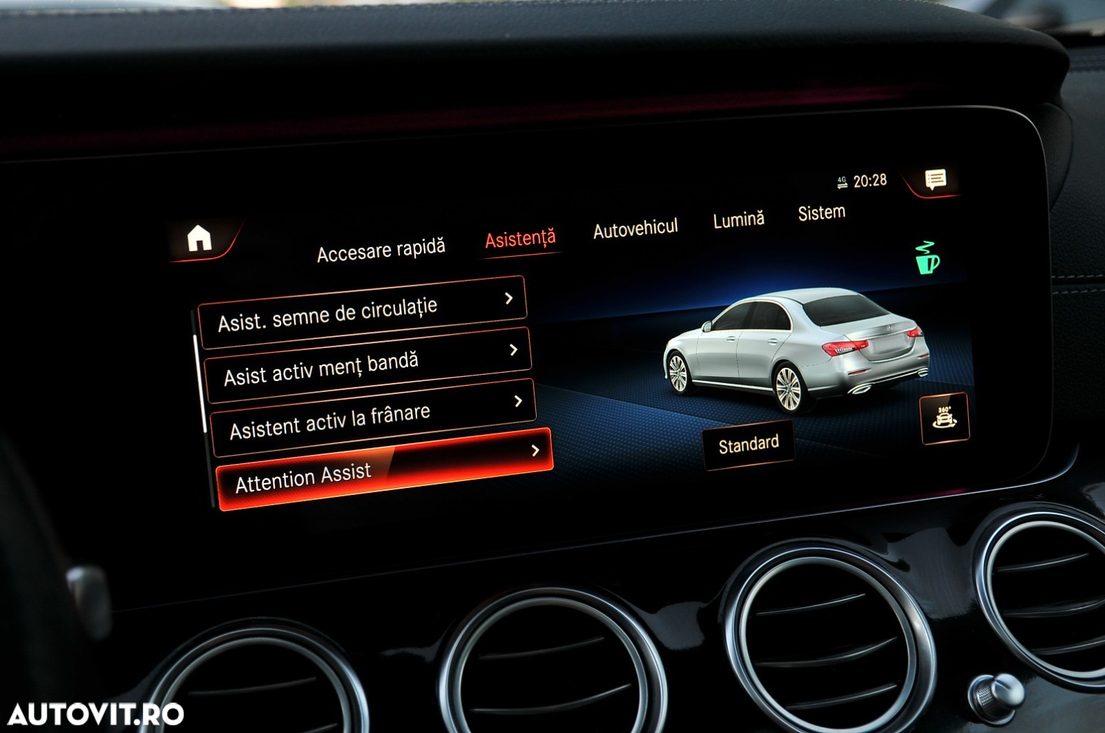 Mercedes-Benz E 400 d 4Matic T 9G-TRONIC AMG Line - 38