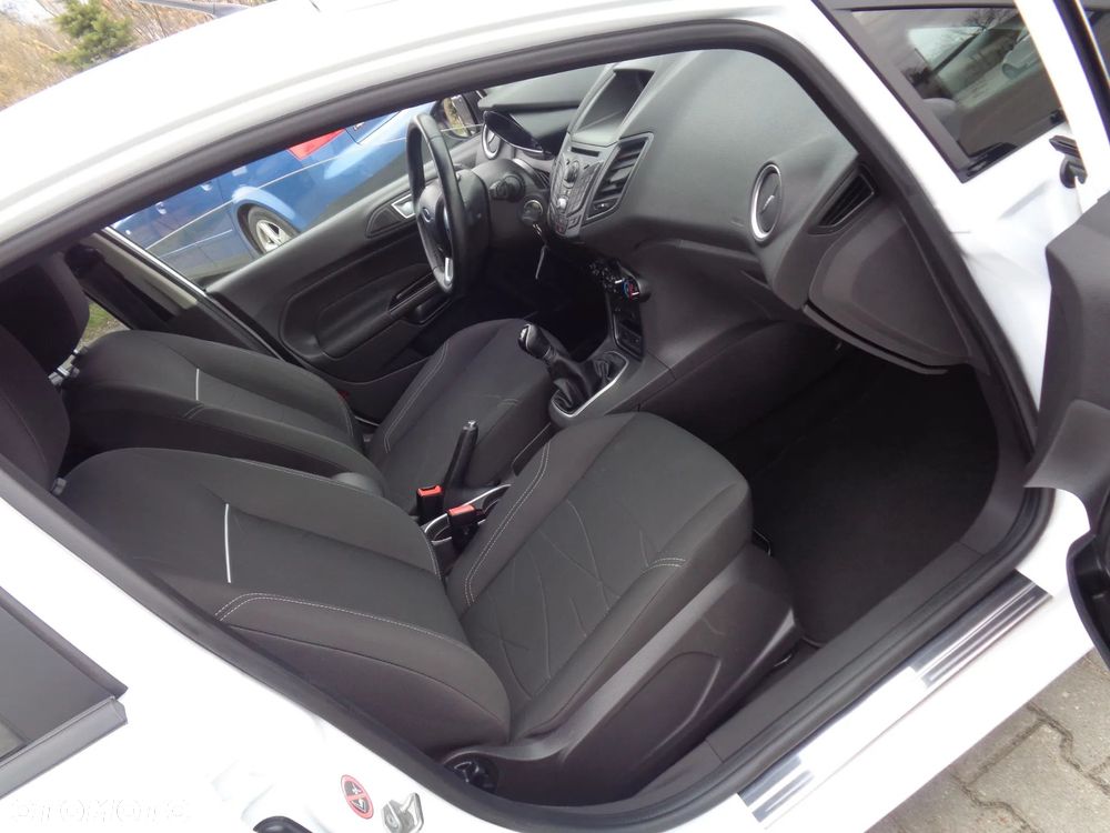 Ford Fiesta - 5