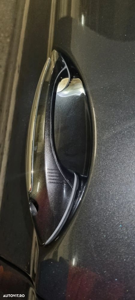 BMW Seria 5 520d - 30