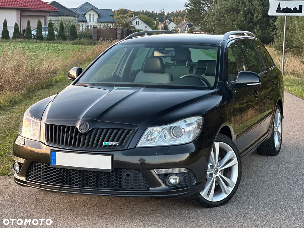 Skoda Octavia 2.0 TDI CR DPF DSG RS - 7