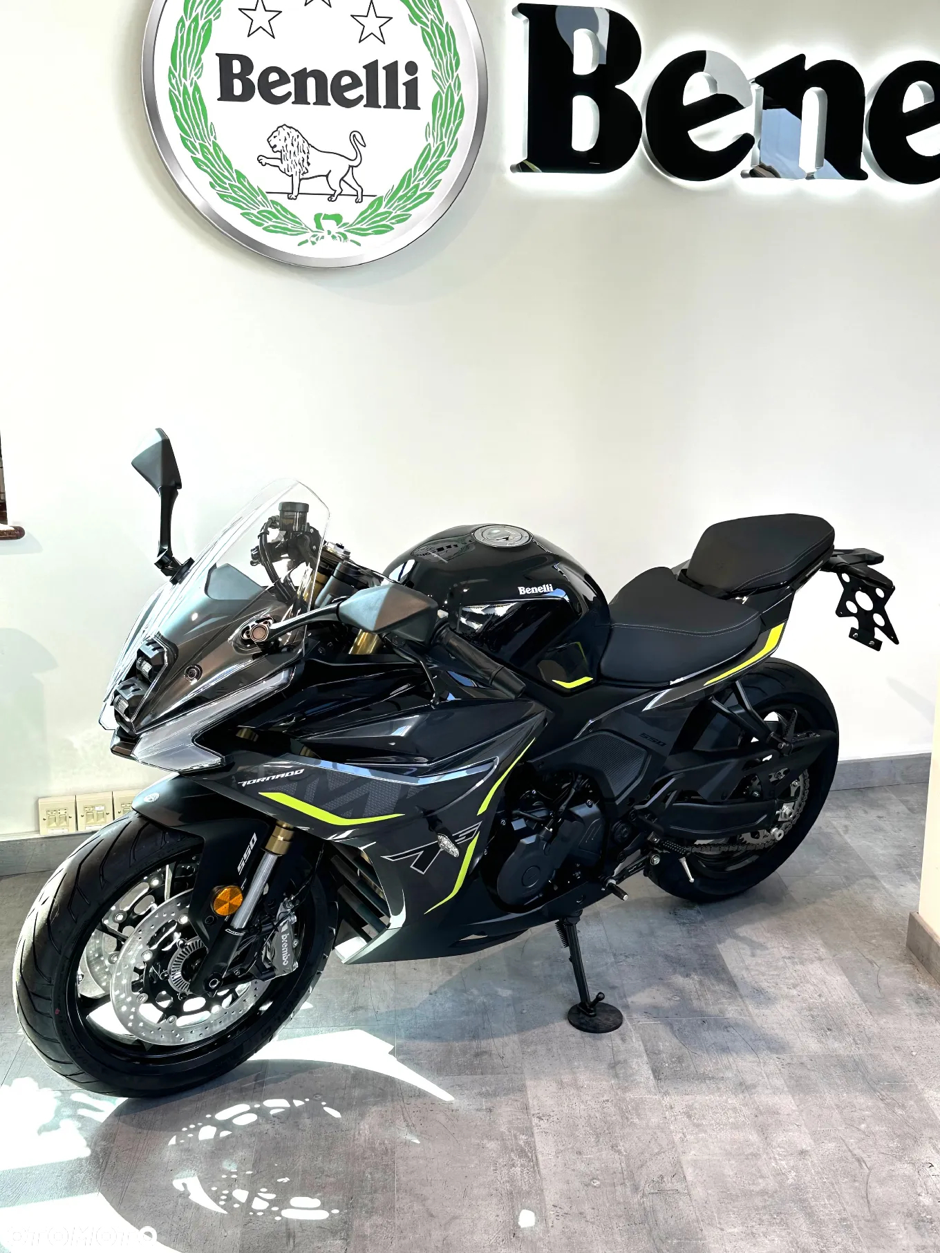 Benelli Tornado - 4