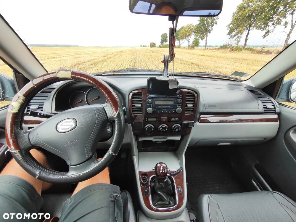Suzuki Grand Vitara 2.0 HDi - 19