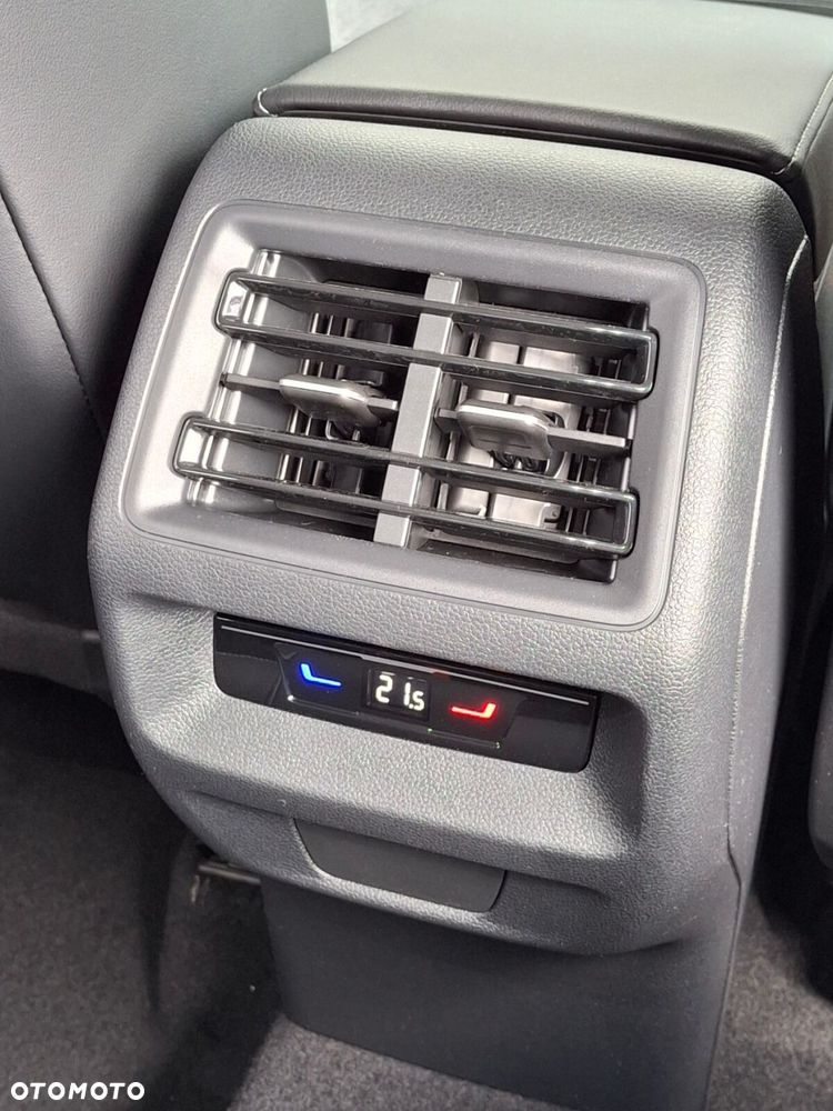 Volkswagen Tiguan 1.5 eTSI Life Plus DSG - 24