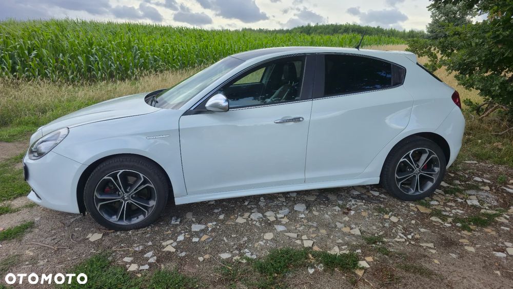 Alfa Romeo Giulietta - 2