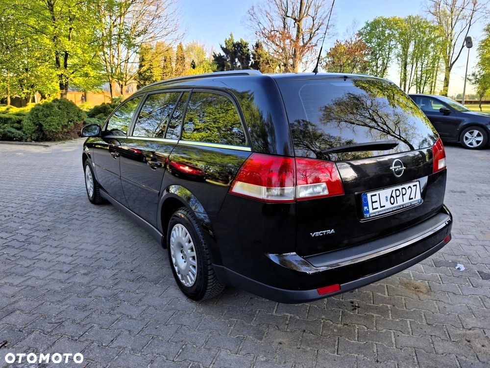 Opel Vectra 1.8 Cosmo Plus - 4