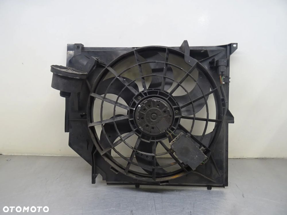 BMW E46 SEDAN 98-01 2.0D WENTYLATOR WIATRAK CHŁODNICY - 1