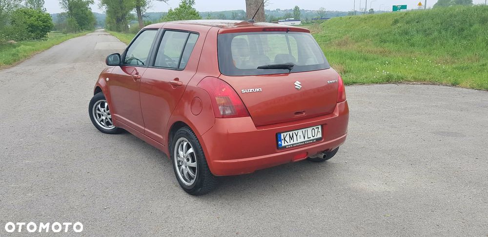 Suzuki Swift 1.3 Comfort - 4