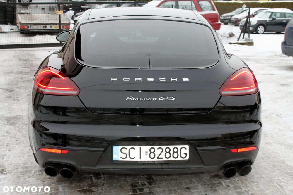 Porsche Panamera GTS - 8