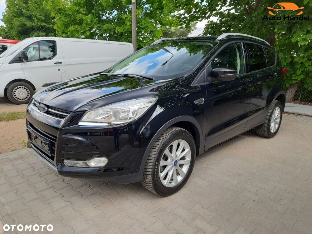 Ford Kuga 1.5 EcoBoost 2x4 Titanium - 3