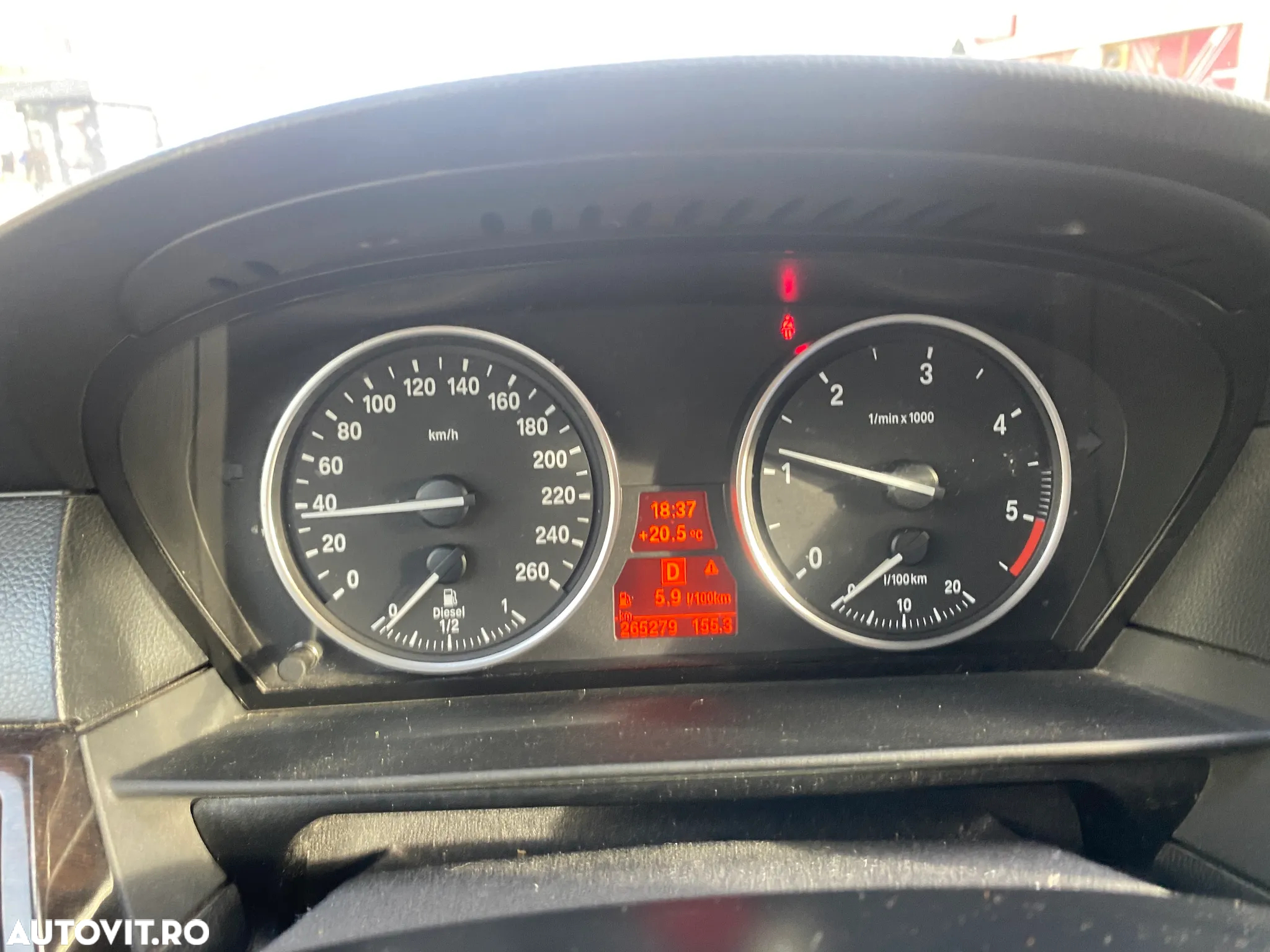 BMW Seria 5 520d Aut. Edition Sport - 13