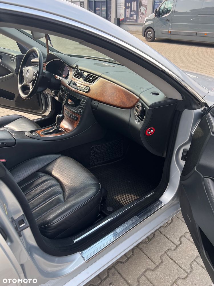 Mercedes-Benz CLS - 16