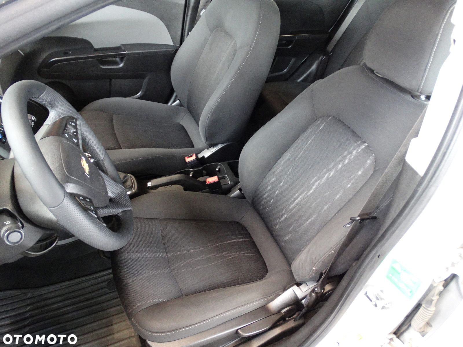 Chevrolet Aveo - 21