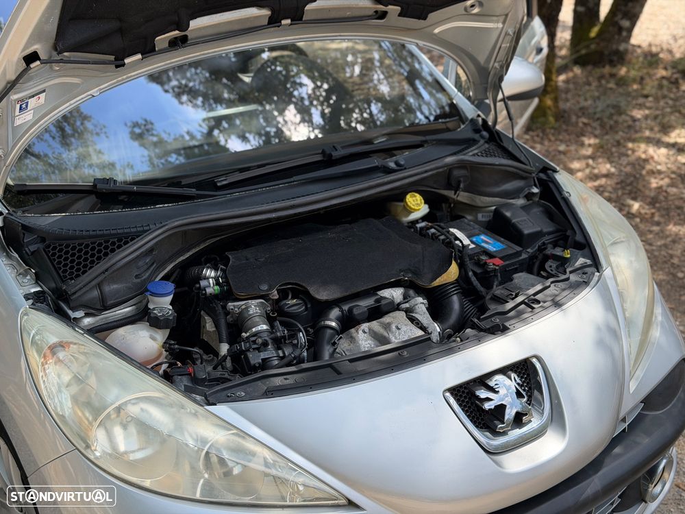 Peugeot 207 1.6 HDi Sport - 19