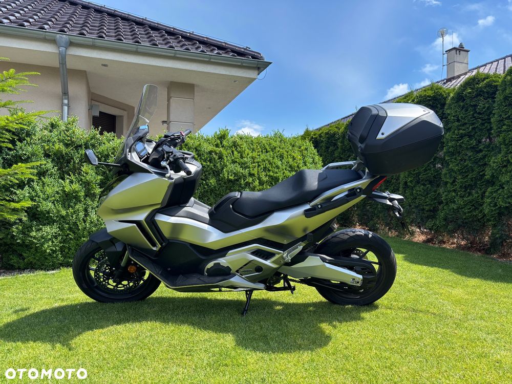 Honda NSS - 2