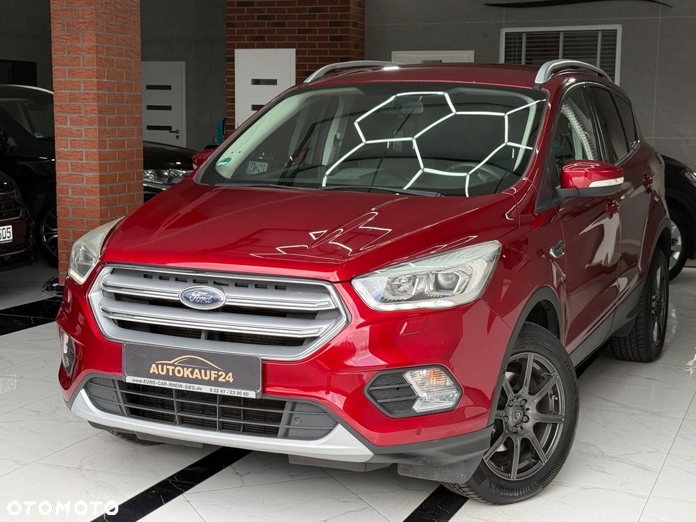 Ford Kuga 1.5 EcoBoost 2x4 Titanium - 5