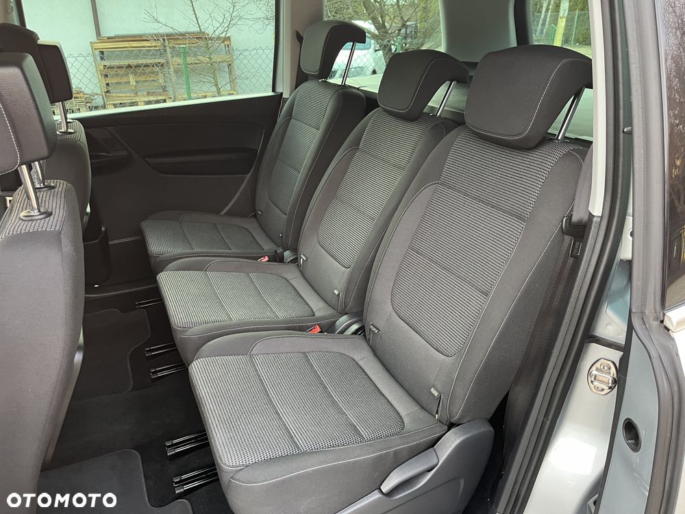 Volkswagen Sharan 2.0 TDI DSG 4MOTION (BlueMotion Technology) Sound - 9