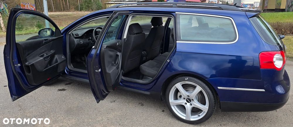 Volkswagen Passat 1.9 TDI DPF Individual - 21