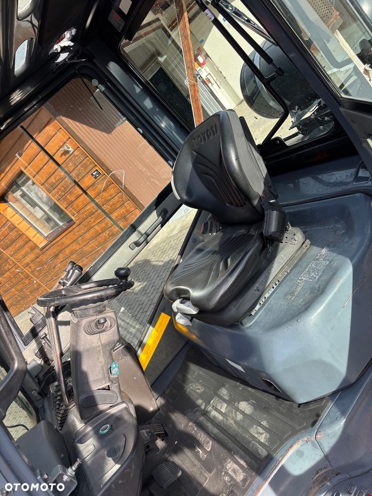 Toyota 8FGF30  Tonero 3t Tony LPG BENZYNA triplex - 7