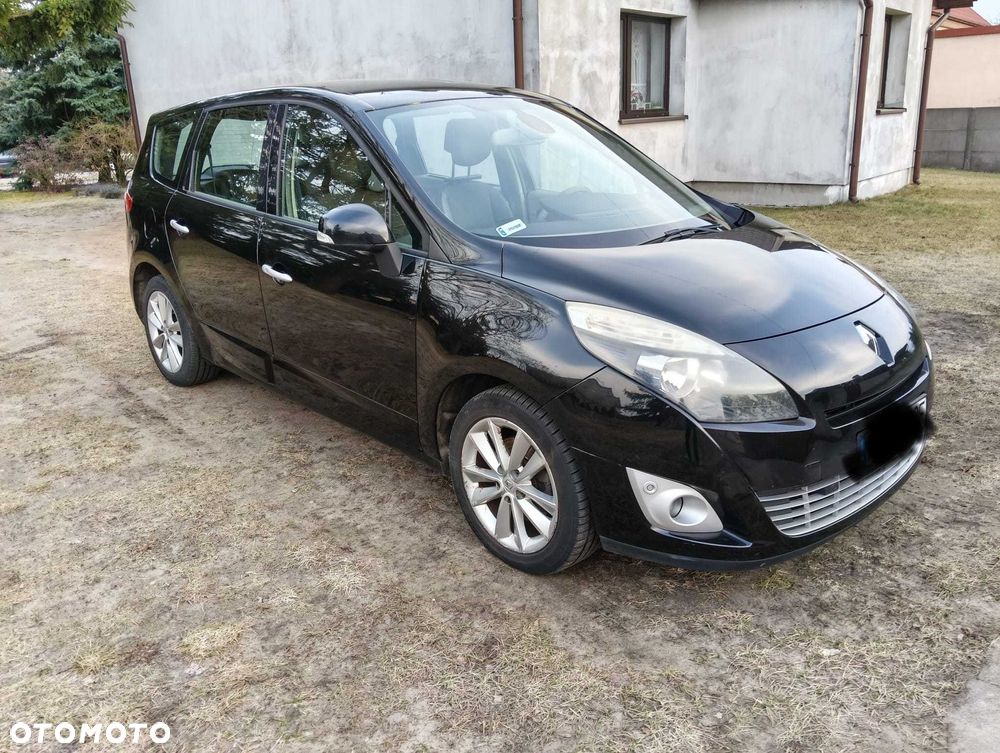 Renault Scenic - 1
