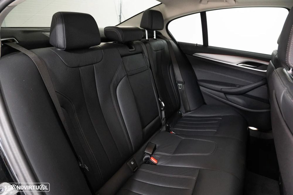 BMW 530 d Line Luxury Auto - 37