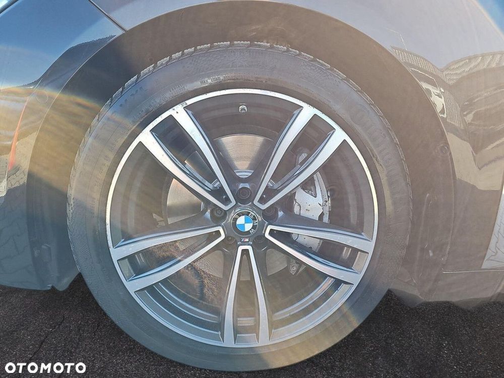 BMW Seria 7 - 10