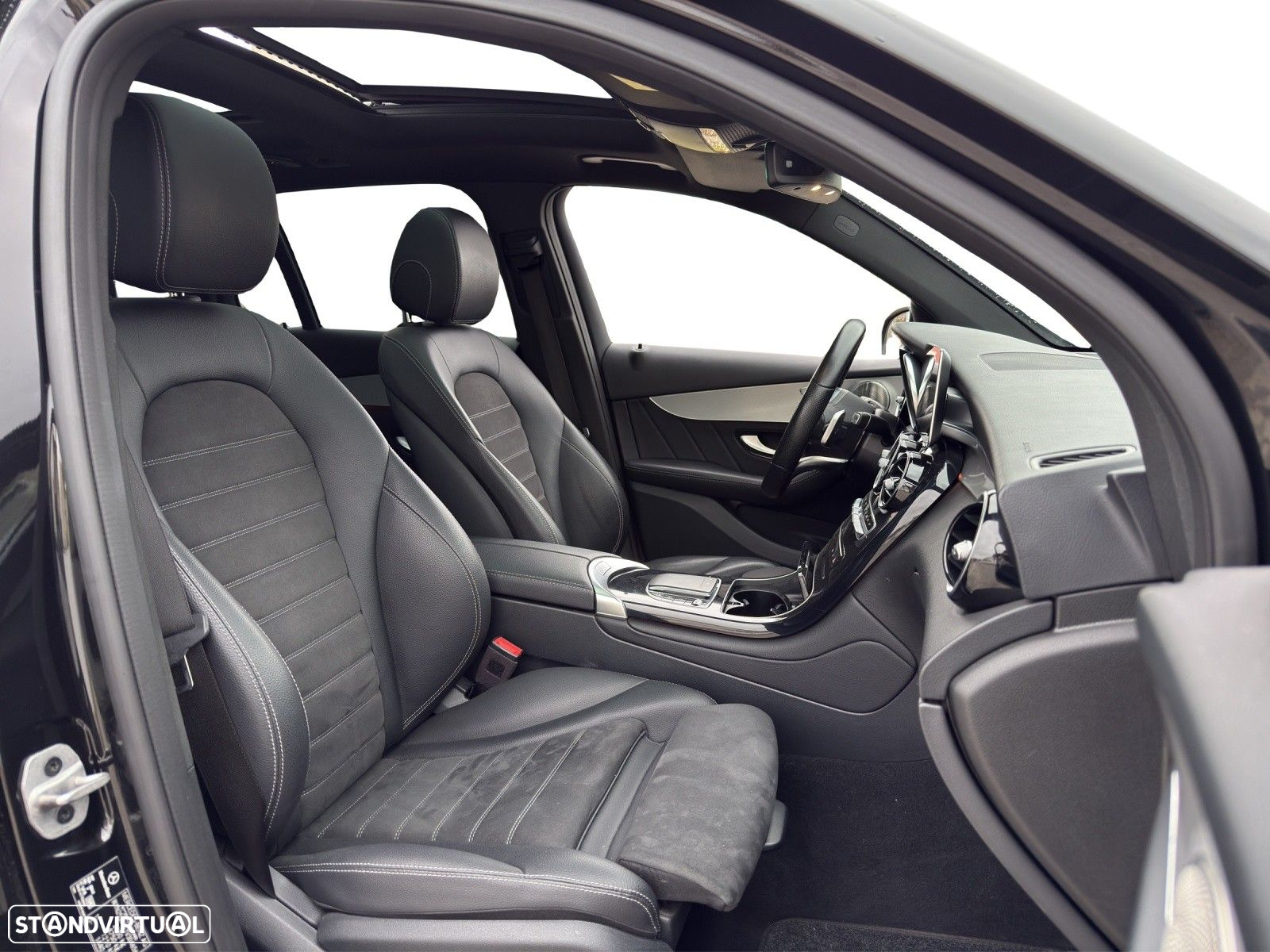 Mercedes-Benz GLC 300 de 4Matic - 14