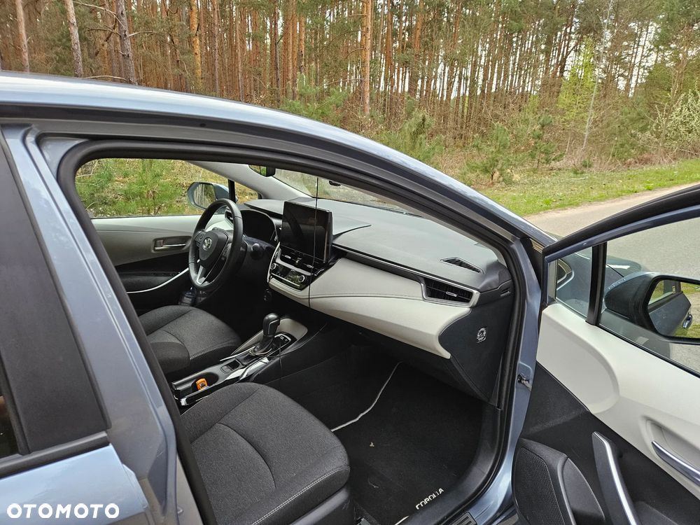 Toyota Corolla 1.8 Hybrid Style - 10