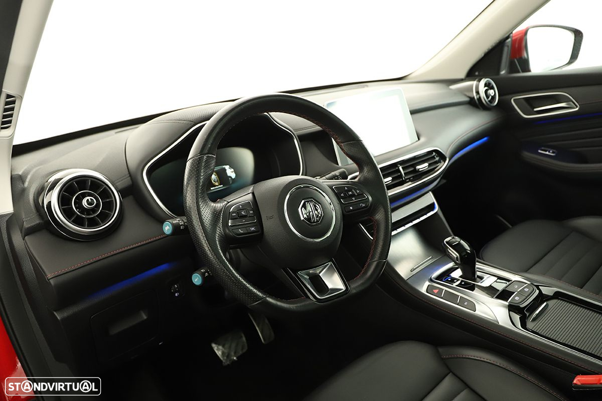 MG EHS 1.5 T-GDI Plug-in Hybrid Luxury - 8