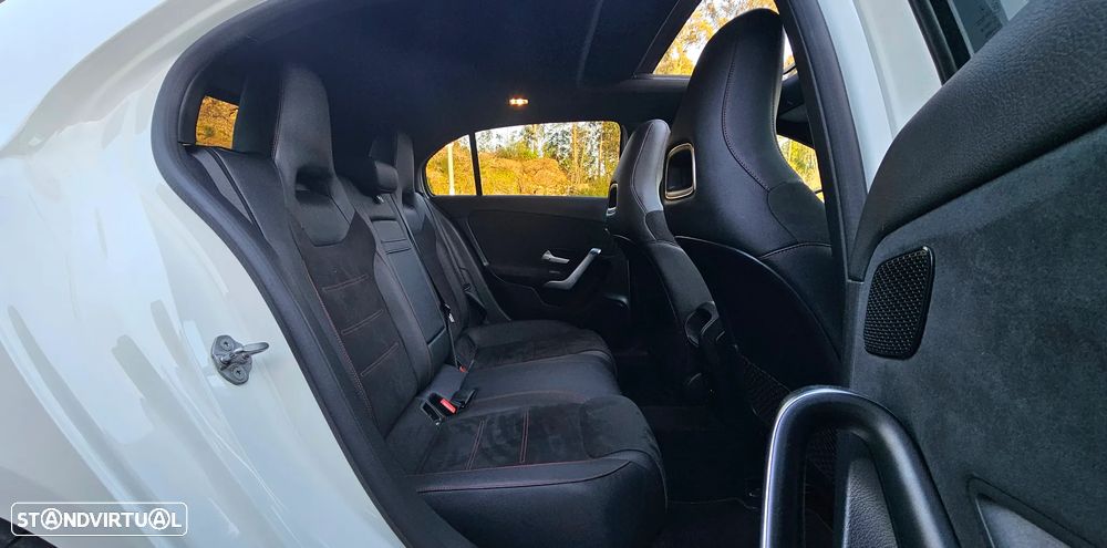 Mercedes-Benz A 250 e 8G-DCT AMG Line - 31