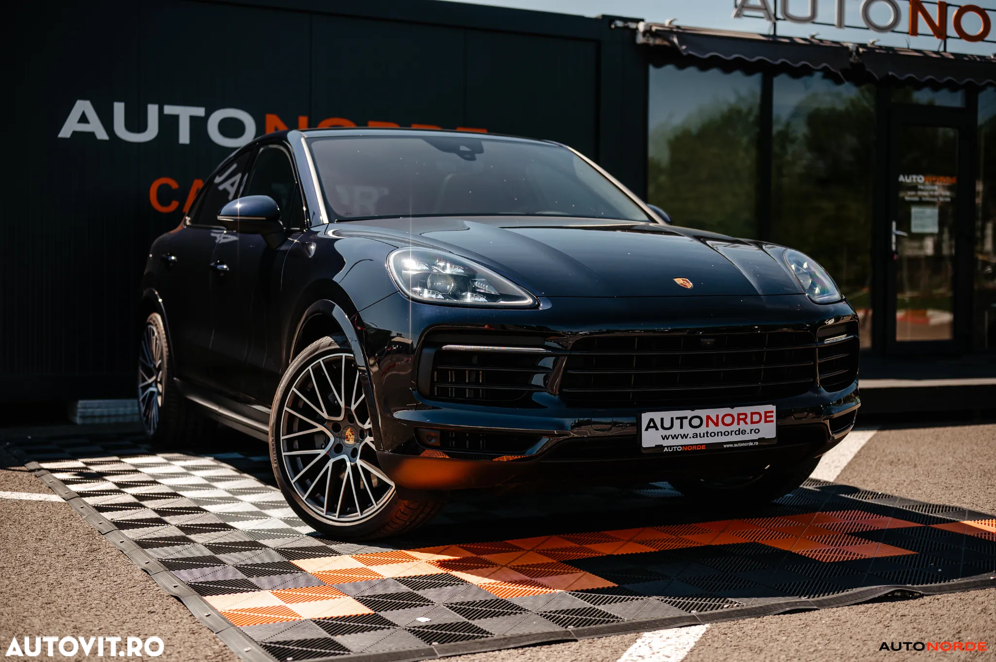 Porsche Cayenne Coupe S - 11