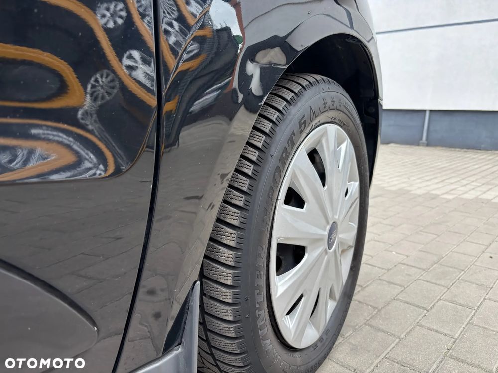 Ford Tourneo Connect 1.5 TDCi Start-Stop Titanium - 8