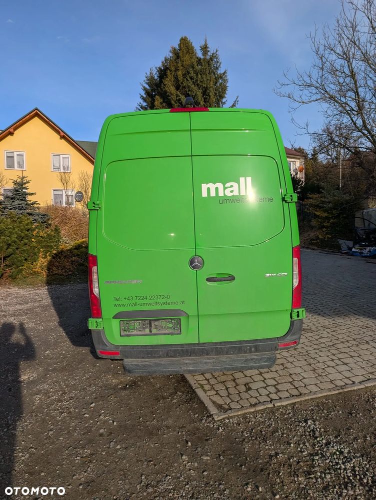 Mercedes-Benz Sprinter - 6